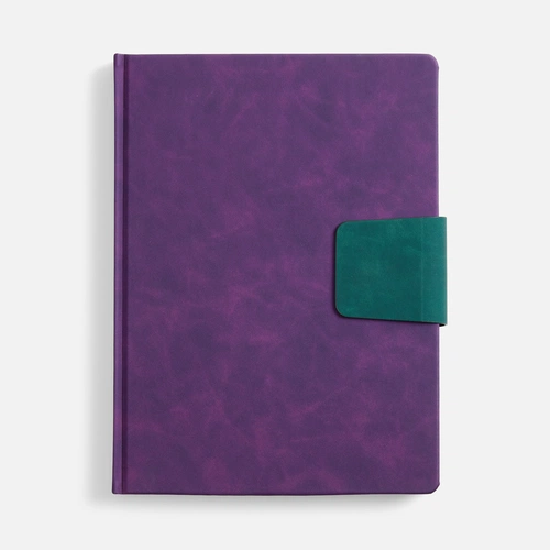 Ежедневник Grande Strap на заказ, датированный, фиолетовый Ежедневник Grande Strap на заказ, датированный, фиолетовый
