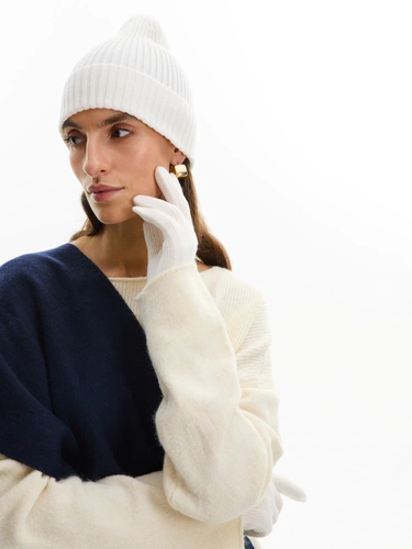 Шапка Bernard, молочно-белая (ванильная) Шапка Bernard, молочно-белая (ванильная)