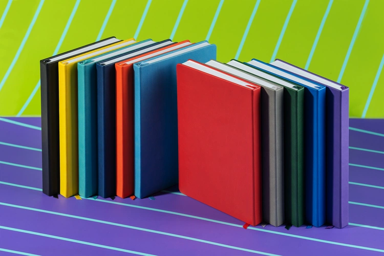 Ежедневник New Latte, недатированный, зеленый Ежедневник New Latte, недатированный, зеленый