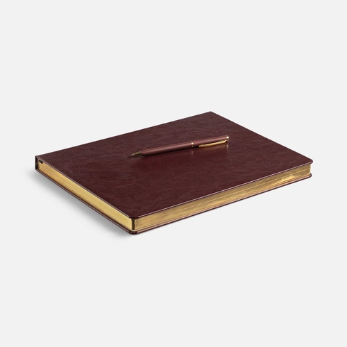 Ежедневник Grand Nebraska на заказ, недатированный, бордовый Ежедневник Grand Nebraska на заказ, недатированный, бордовый