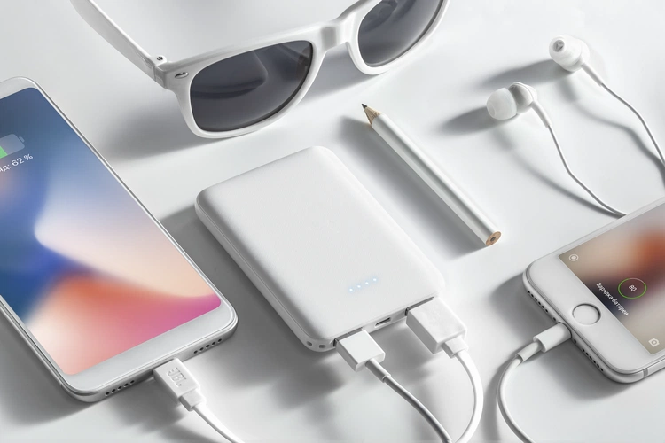 Внешний аккумулятор Uniscend Full Feel Type-C, 5000 мАч, синий Внешний аккумулятор Uniscend Full Feel Type-C, 5000 мАч, синий