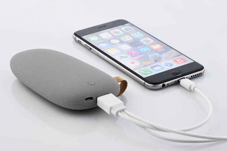 Внешний аккумулятор Pebble 5200 мАч, серый Внешний аккумулятор Pebble 5200 мАч, серый