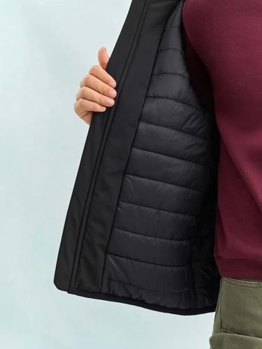 Жилет софтшелл унисекс Falcon BW, черный Жилет софтшелл унисекс Falcon BW, черный