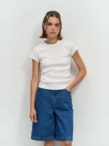 Футболка женская Sara, черная Футболка женская Sara, черная