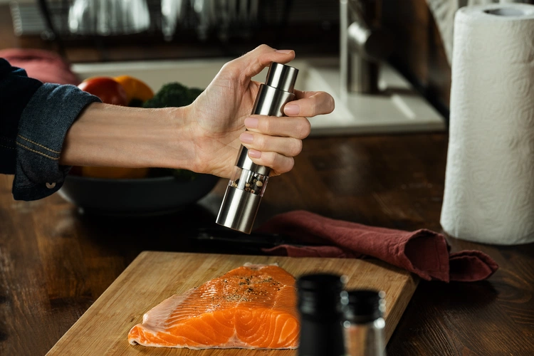 Механическая мельница для специй Crusher Механическая мельница для специй Crusher