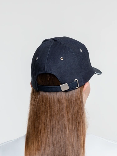 Бейсболка Classic, темно-синяя с белым кантом Бейсболка Classic, темно-синяя с белым кантом