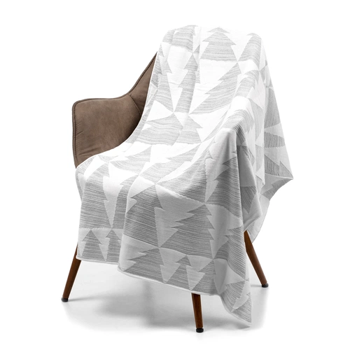 Плед «Танцующий лес», белый с серебристым Плед «Танцующий лес», белый с серебристым