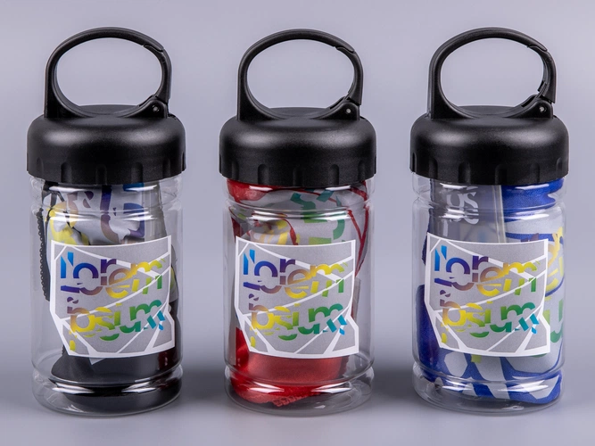 Охлаждающее полотенце Frio Mio в бутылке, черное Охлаждающее полотенце Frio Mio в бутылке, черное