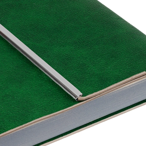 Ежедневник Petrus Flap, недатированный, зеленый Ежедневник Petrus Flap, недатированный, зеленый