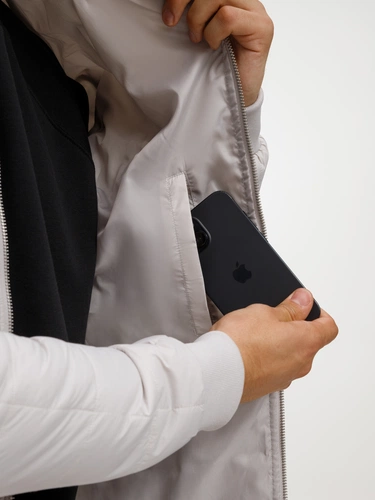 Куртка унисекс Warmbridge, светло-серая Куртка унисекс Warmbridge, светло-серая