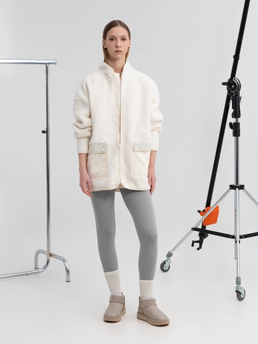 Куртка унисекс Oblako, молочно-белая Куртка унисекс Oblako, молочно-белая