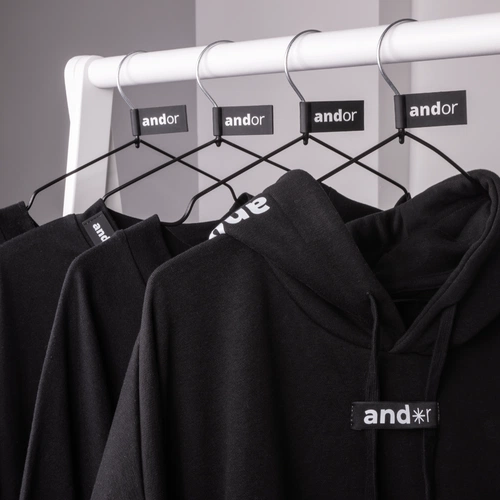 Вешалка Andor для одежды, черная Вешалка Andor для одежды, черная