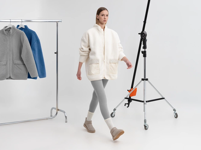 Куртка унисекс Oblako, молочно-белая Куртка унисекс Oblako, молочно-белая