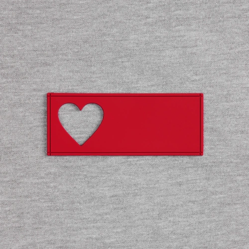 Лейбл из ПВХ с вырубкой «Сердце», красный Лейбл из ПВХ с вырубкой «Сердце», красный