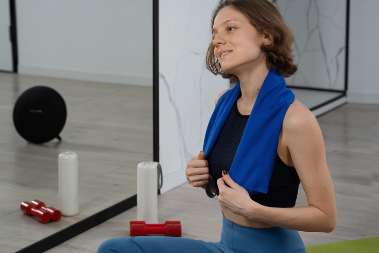 Спортивное полотенце Vigo Small, красное Спортивное полотенце Vigo Small, красное