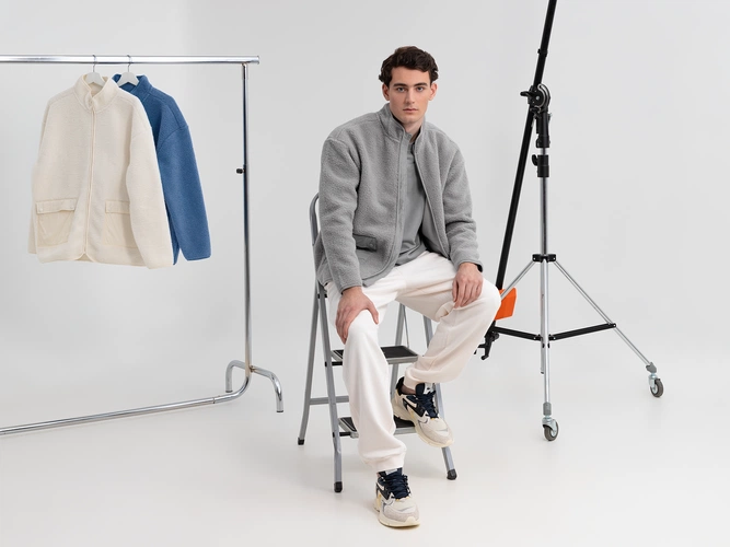 Куртка унисекс Oblako, светло-серая Куртка унисекс Oblako, светло-серая