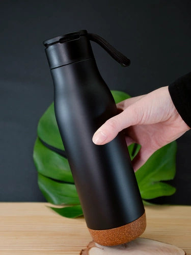 Термобутылка Steady, черная Термобутылка Steady, черная