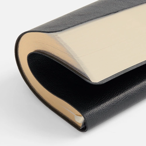 Ежедневник Petrus, недатированный, черный Ежедневник Petrus, недатированный, черный