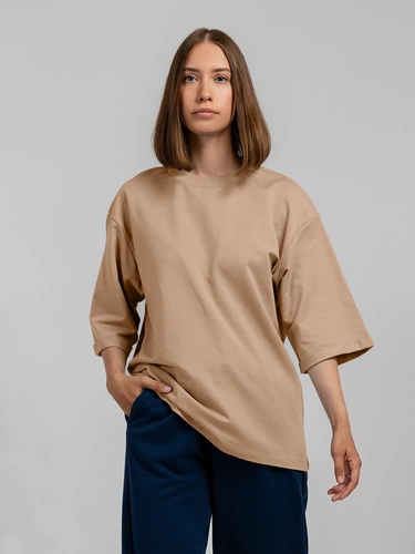 Футболка оверсайз унисекс Kosmos 2.0, бежевая Футболка оверсайз унисекс Kosmos 2.0, бежевая