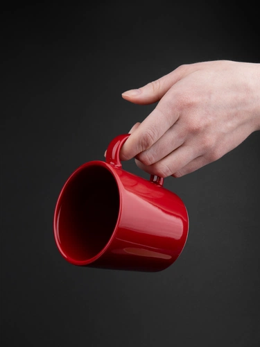 Кружка Valotti Medio, красная Кружка Valotti Medio, красная