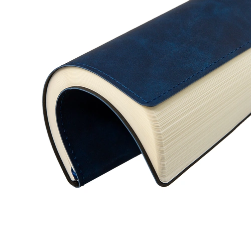 Ежедневник Lable Touch, недатированный, темно-синий Ежедневник Lable Touch, недатированный, темно-синий