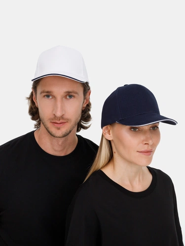 Бейсболка Classic 2.0, темно-синяя с белым кантом Бейсболка Classic 2.0, темно-синяя с белым кантом