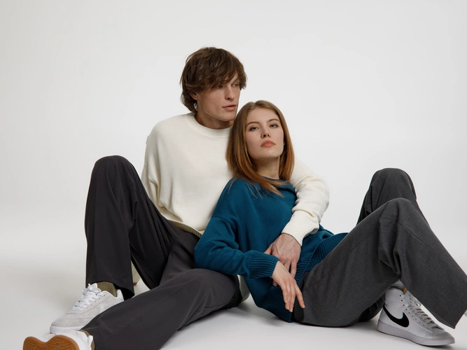 Джемпер оверсайз унисекс Stated в сумке, белый (молочный) Джемпер оверсайз унисекс Stated в сумке, белый (молочный)