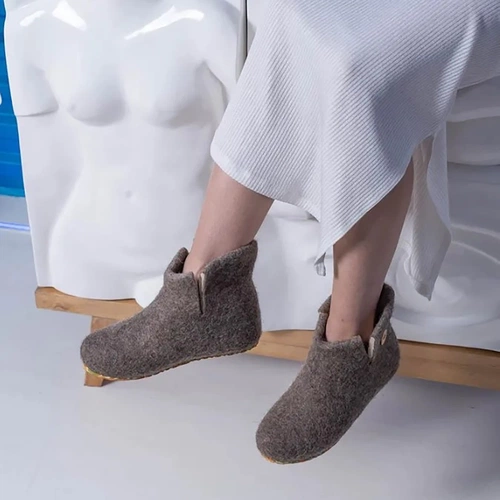 Домашние валенки Wild, серо-коричневые (натуральные) Домашние валенки Wild, серо-коричневые (натуральные)