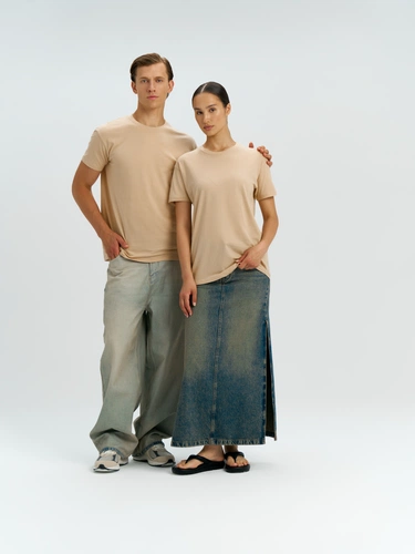 Футболка унисекс Regent 150, песочная Футболка унисекс Regent 150, песочная