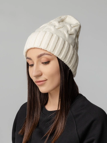 Шапка Loren, молочно-белая (ванильная) Шапка Loren, молочно-белая (ванильная)