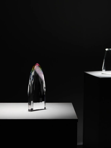 Стела Gleampeak Стела Gleampeak