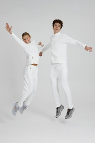 Куртка мужская Lovi, молочно-белая Куртка мужская Lovi, молочно-белая