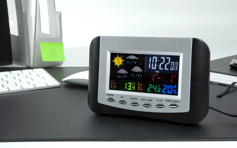 Метеостанция Uniscend Foreteller с внешним датчиком Метеостанция Uniscend Foreteller с внешним датчиком