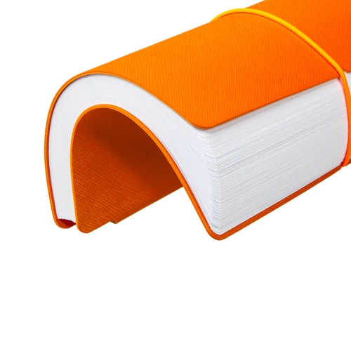 Ежедневник Flexpen Bright, недатированный, оранжевый Ежедневник Flexpen Bright, недатированный, оранжевый