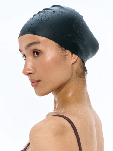 Шапочка для плавания Aquasana, черная Шапочка для плавания Aquasana, черная