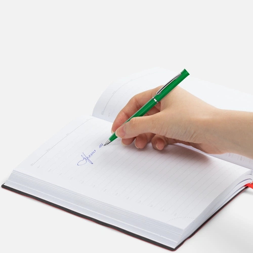 Ручка шариковая Euro Chrome, зеленая Ручка шариковая Euro Chrome, зеленая