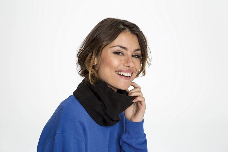 Шапка-шарф с утяжкой Blizzard, черная Шапка-шарф с утяжкой Blizzard, черная