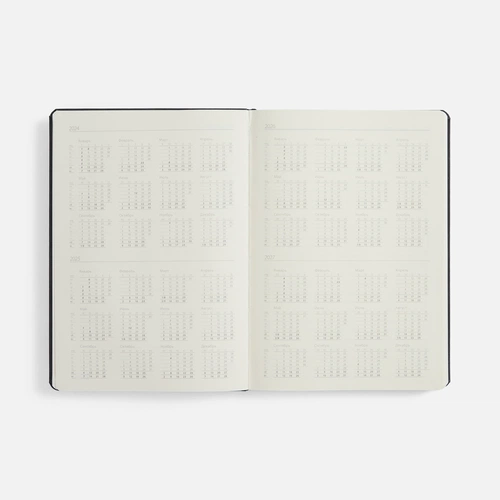 Ежедневник Urban Hard, недатированный, черный Ежедневник Urban Hard, недатированный, черный