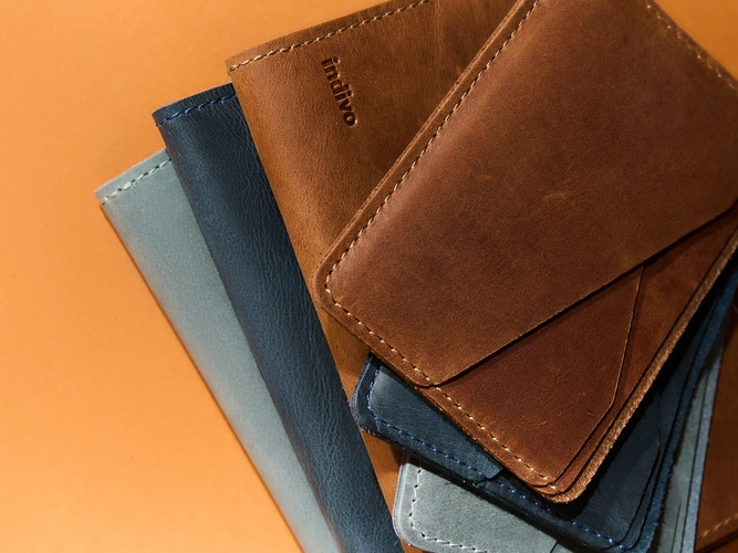 Чехол для карточек inStream, коричневый Чехол для карточек inStream, коричневый