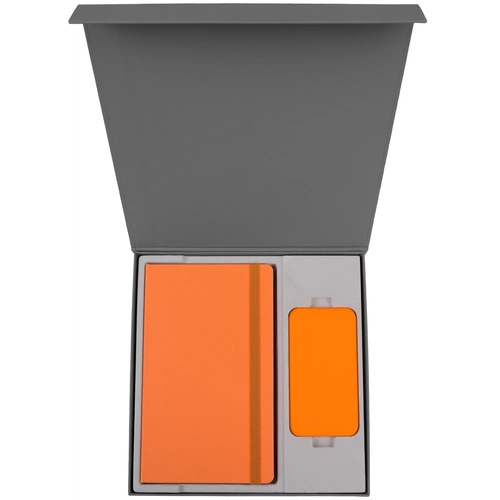 Коробка Modum с ложементом под ежедневник 13х21 см и аккумулятор, серая Коробка Modum с ложементом под ежедневник 13х21 см и аккумулятор, серая