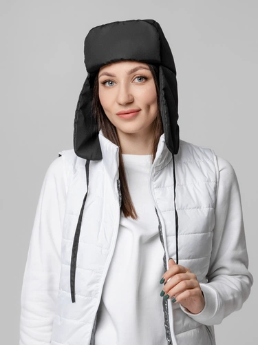 Шапка-ушанка Shelter, черная Шапка-ушанка Shelter, черная