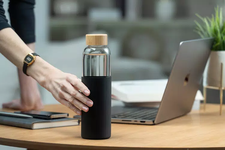 Бутылка для воды Onflow, черная Бутылка для воды Onflow, черная