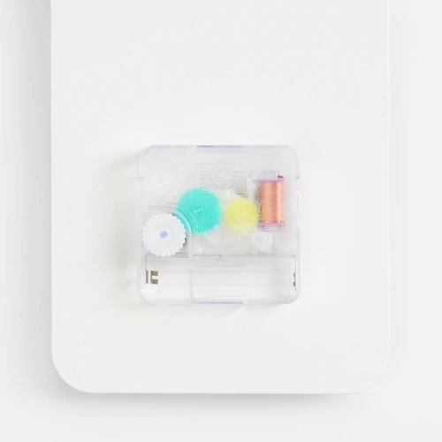 Часы Brevity, белые Часы Brevity, белые