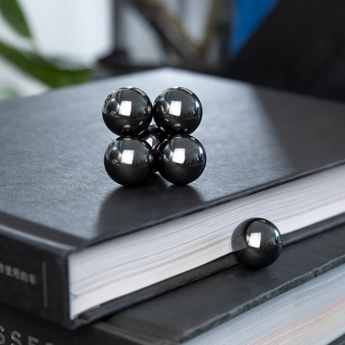 Магнитный антистресс Trifles, черный Магнитный антистресс Trifles, черный