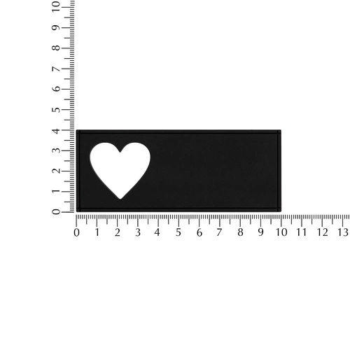 Лейбл из ПВХ с вырубкой «Сердце», черный Лейбл из ПВХ с вырубкой «Сердце», черный