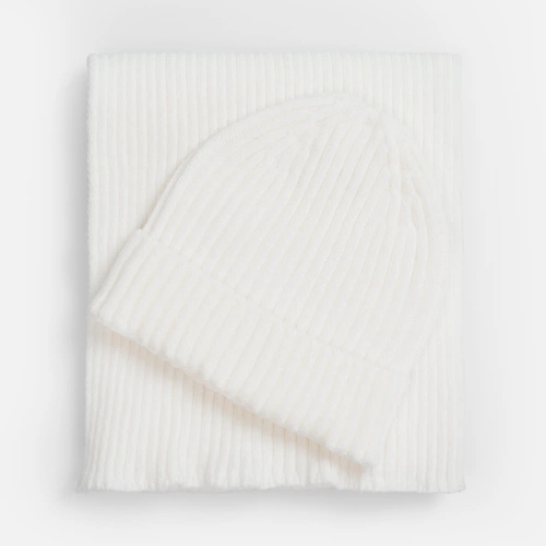 Шапка Laconi, молочно-белая Шапка Laconi, молочно-белая