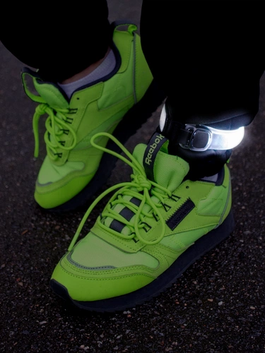 Фонарик — маячок безопасности Forrest Run, черный Фонарик — маячок безопасности Forrest Run, черный