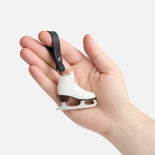 Брелок «Фигурный конек», белый Брелок «Фигурный конек», белый