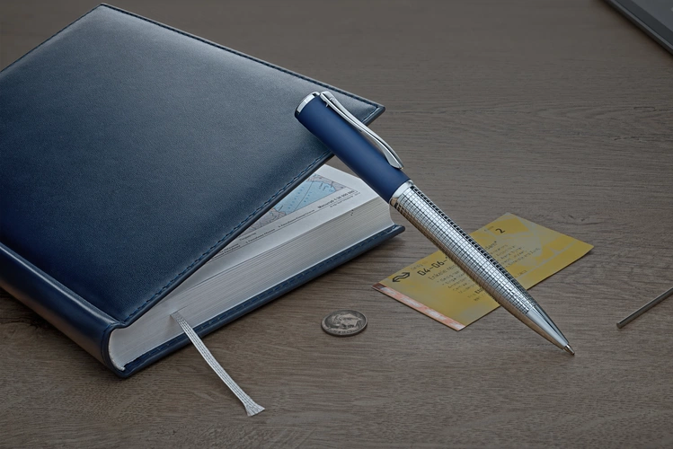 Ежедневник Condor, недатированный, черный Ежедневник Condor, недатированный, черный