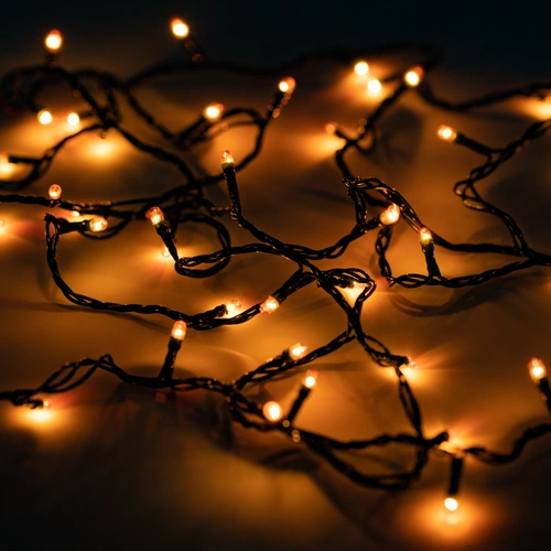 Гирлянда illumiNation Mini, с лампами накаливания, теплый свет Гирлянда illumiNation Mini, с лампами накаливания, теплый свет